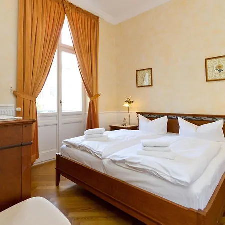Apartment App 2 *